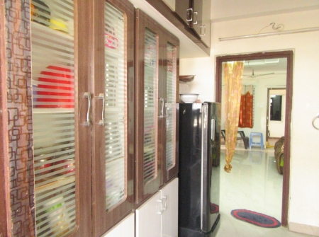 13) Kitchen With Wood work.JPG